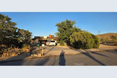 7801 Condalia, Yucca Valley, CA 92284 - Photo 2
