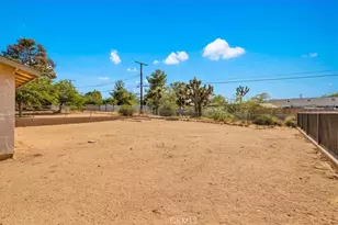 7590 Cibola Trail, Yucca Valley, CA 92284 - Photo 26