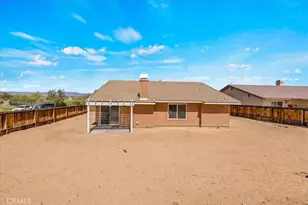 5126 Verenda, 29 Palms MCB, CA 92277 - Photo 32
