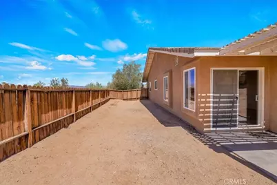 5126 Verenda, 29 Palms MCB, CA 92277 - Photo 30