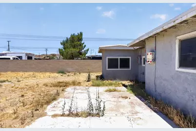 2869 Laurel Street, Rosamond, CA 93560 - Photo 1