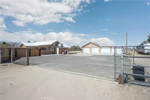 73292 Raymond Way, 29 Palms MCB, CA 92277 - Photo 4