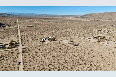 6883 Peterson Road, 29 Palms MCB, CA 92277 - Photo 12