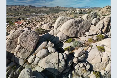 0 Mirlo, Yucca Valley, CA 92284 - Photo 12