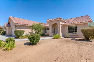 56739 Taos Cir, Yucca Valley, CA 92284 - Photo 2