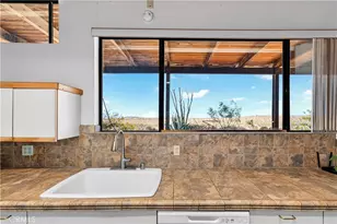 701 Tahoe, Yucca Valley, CA 92284 - Photo 14