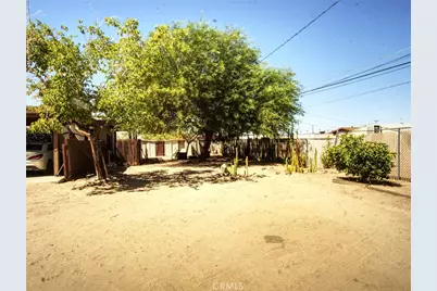 6655 Split Rock, 29 Palms MCB, CA 92277 - Photo 10