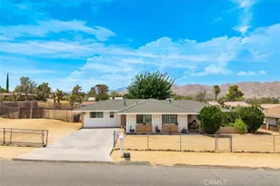 7562 Acoma Trail, Yucca Valley, CA 92284 - Photo 2