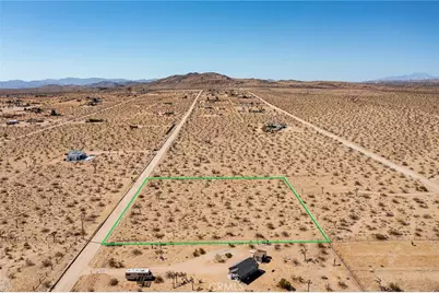 110 Anita, Landers, CA 92285 - Photo 4