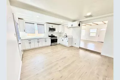 7481 Araby, 29 Palms MCB, CA 92277 - Photo 8