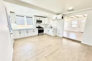 7481 Araby, 29 Palms MCB, CA 92277 - Photo 8