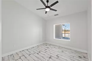 19721 Roanoke Rd, Apple Valley, CA 92307 - Photo 14