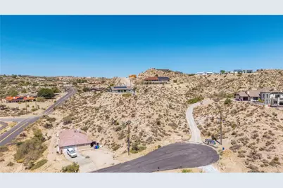 57006 Pinto Court, Yucca Valley, CA 92284 - Photo 10
