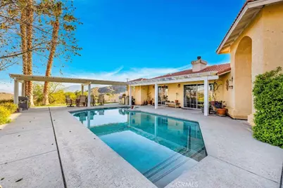 10341 Pinon Avenue, Morongo Valley, CA 92256 - Photo 32