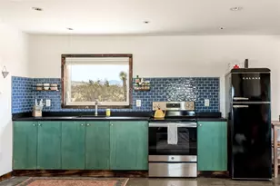 3120 Hilton Ave, Yucca Valley, CA 92284 - Photo 8