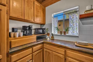 8715 Desert Shadows Rd, Joshua Tree, CA 92252 - Photo 18