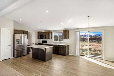 3614 Surrey Avenue, Yucca Valley, CA 92284 - Photo 8