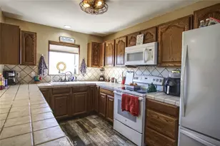 74885 Amboy Rd, 29 Palms MCB, CA 92277 - Photo 8