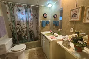 7484 Kickapoo Trail, Yucca Valley, CA 92284 - Photo 16