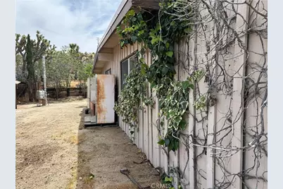 57672 Shepherd Lane, Yucca Valley, CA 92284 - Photo 8