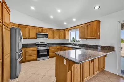 8469 Deer, Yucca Valley, CA 92284 - Photo 8
