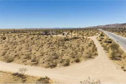 141 Old Woman Springs Road, Yucca Valley, CA 92285 - Photo 4