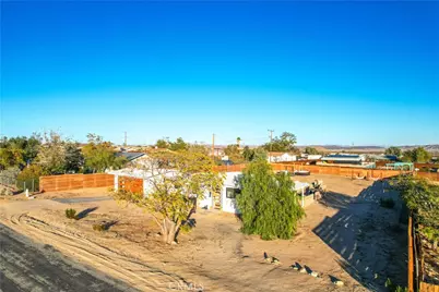 4727 Avenida La Flora Desierta, Joshua Tree, CA 92252 - Photo 54