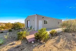 51039 Canyon Rd, Morongo Valley, CA 92256 - Photo 32