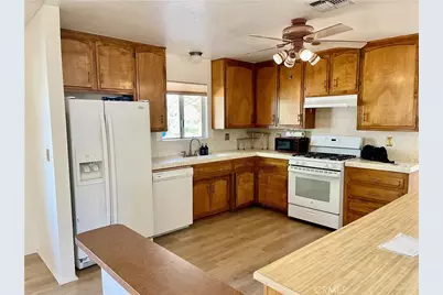 56433 Anaconda, Yucca Valley, CA 92284 - Photo 6