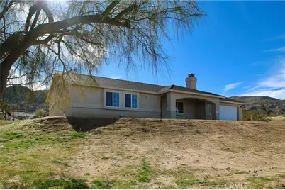 60917 Navajo, Joshua Tree, CA 92252 - Photo 4