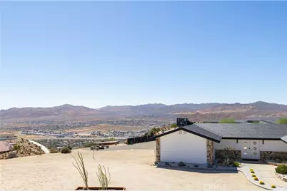57044 Juarez Court, Yucca Valley, CA 92284 - Photo 4