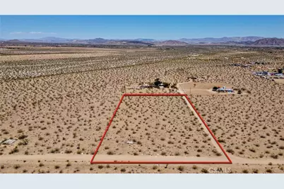 888 Lucky Lane, Landers, CA 92285 - Photo 2