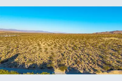 6667 Peterson Road, 29 Palms MCB, CA 92277 - Photo 16
