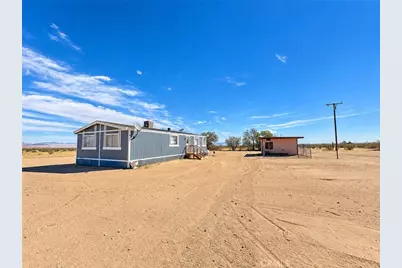 60575 Joshua Tree Lane, Landers, CA 92285 - Photo 18