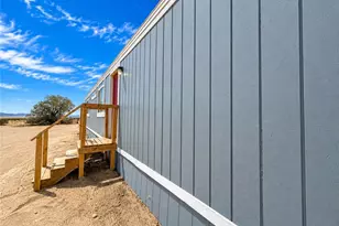 60575 Joshua Tree Ln, Landers, CA 92285 - Photo 22