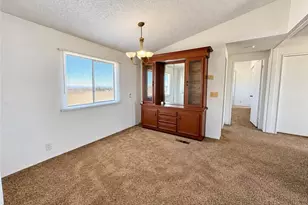 60575 Joshua Tree Ln, Landers, CA 92285 - Photo 6