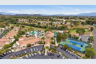 40208 Corte Lorca Road, Murrieta, CA 92562 - Photo 34