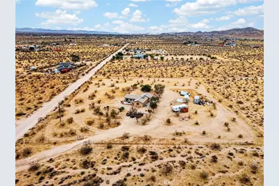 2822 Cherokee, Landers, CA 92285 - Photo 36