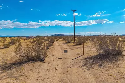 59985 Lorraine Avenue, Landers, CA 92285 - Photo 18