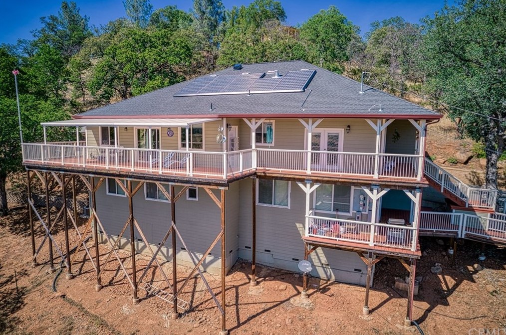 17249 Knollview Dr, Middletown, CA 95467