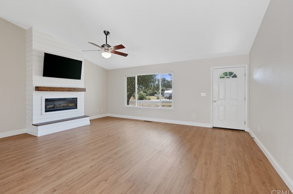 18280 Deer Hollow Rd, Middletown, CA 95467