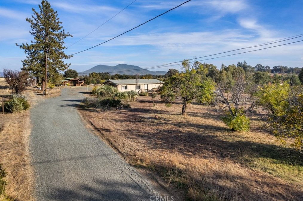 1872 Todd Rd, Lakeport, CA 95453