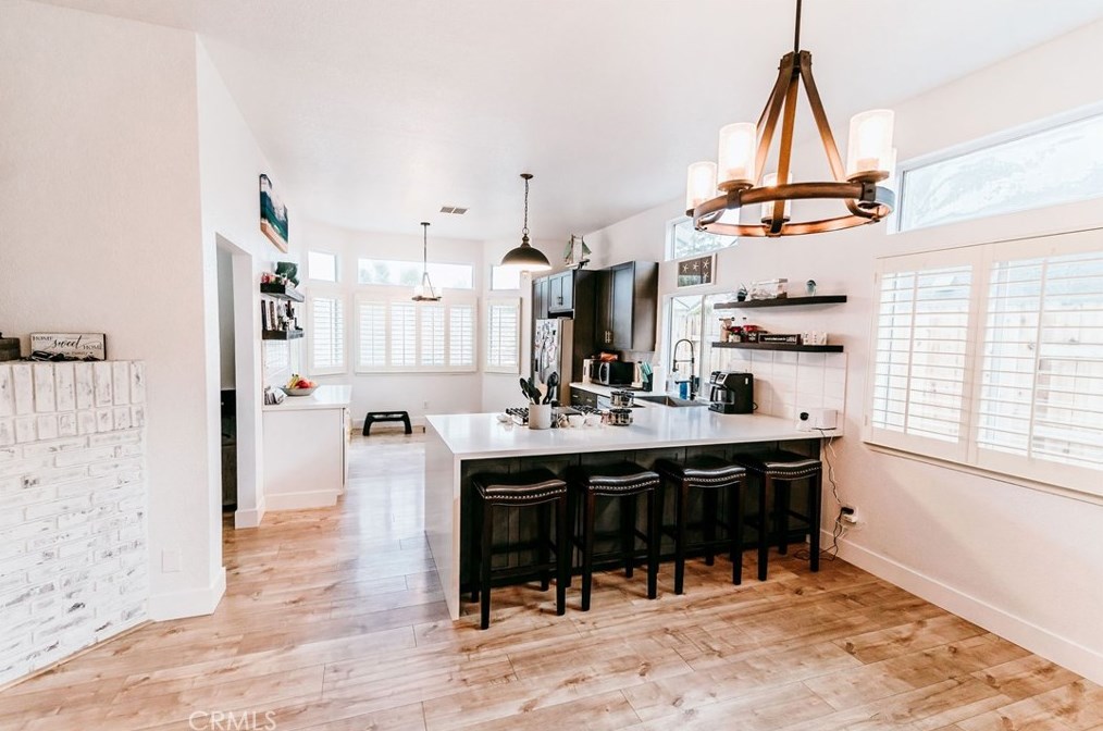 695 Summit Lakes Way, Galt CA  95632-3008 exterior