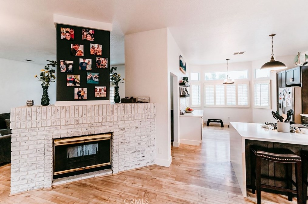 695 Summit Lakes Way, Galt CA  95632-3008 exterior