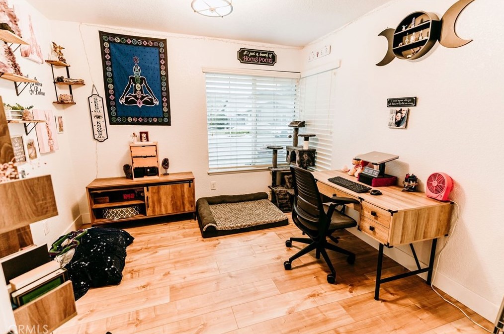 695 Summit Lakes Way, Galt CA  95632-3008 exterior