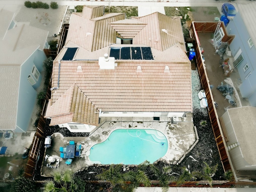 695 Summit Lakes Way, Galt CA  95632-3008 exterior