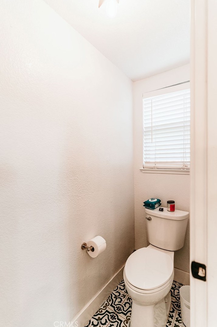 695 Summit Lakes Way, Galt CA  95632-3008 exterior