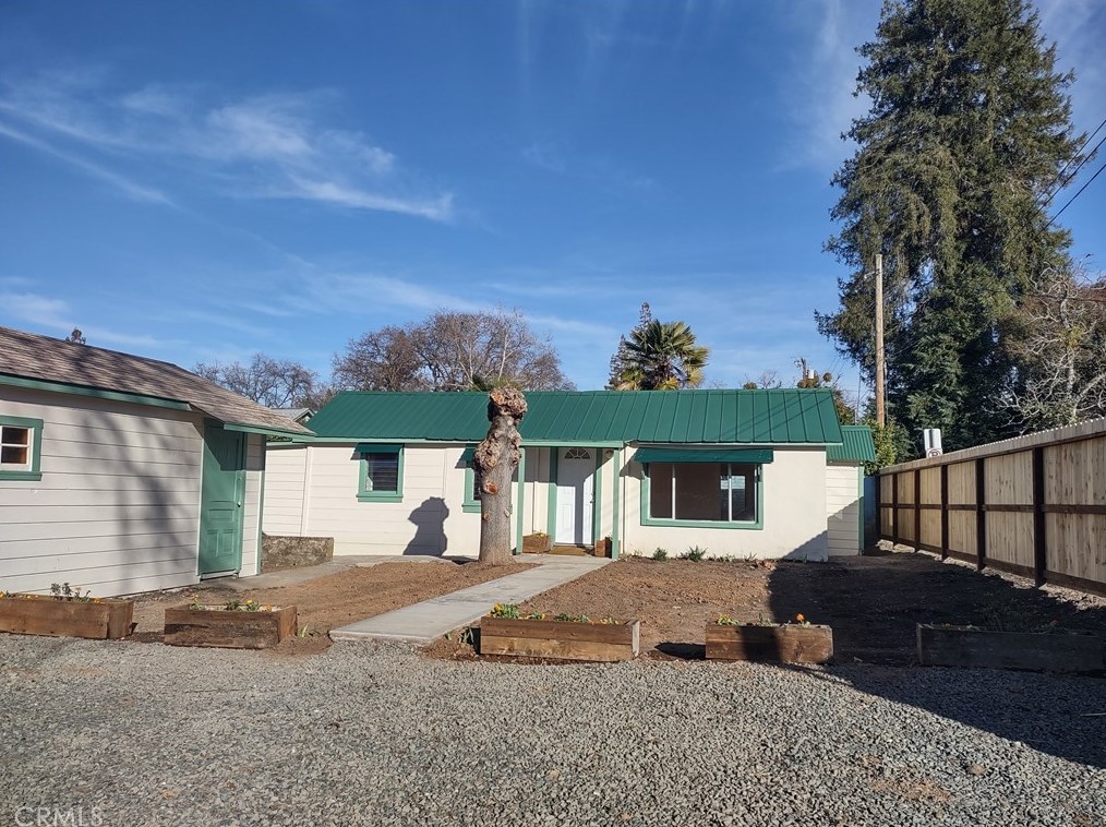 1250 N High St, Lakeport, CA 95453