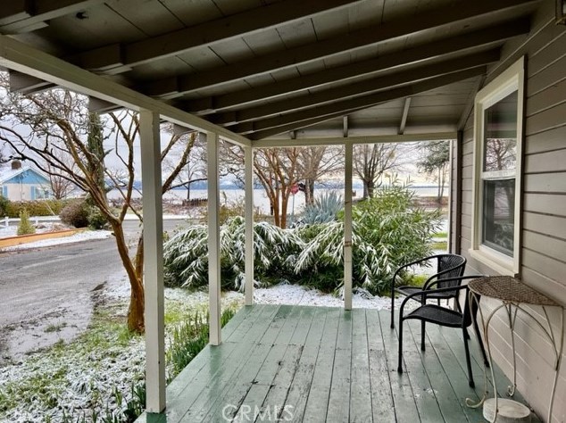 25 Lily Cove Ave, Lakeport, CA 95453