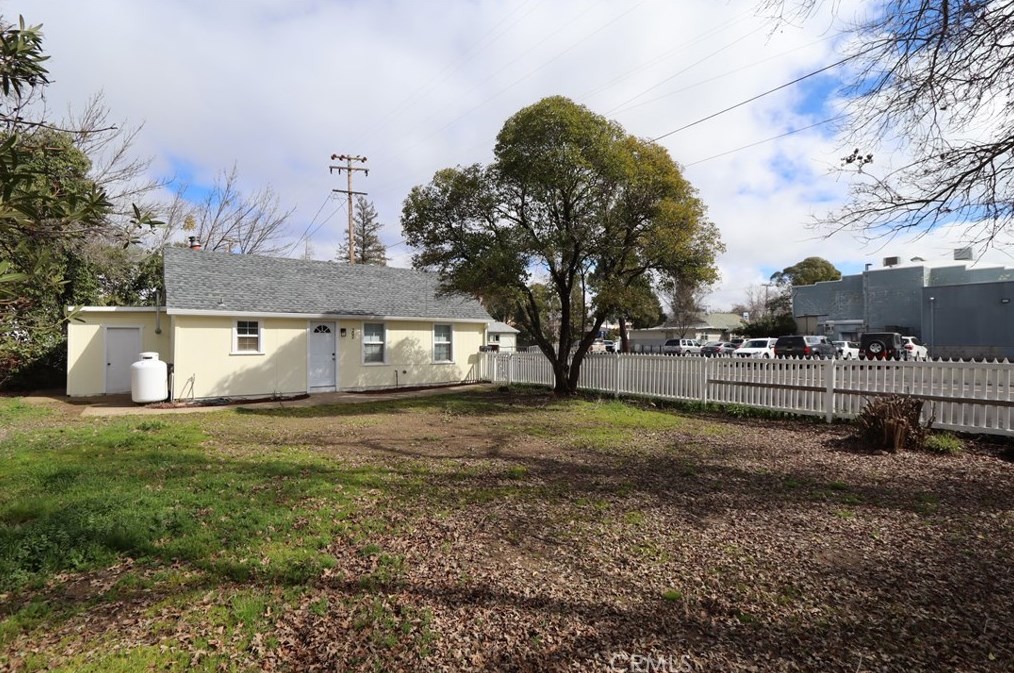 202 Martin St, Lakeport, CA 95453